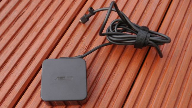 Ноутбук ASUS AsusPro B9440UA