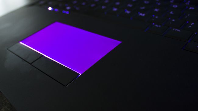 Ноутбук Alienware 17 R4