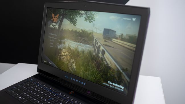 Ноутбук Alienware 17 R5
