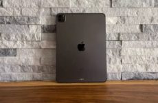 Планшет iPad Pro 11 2021 года