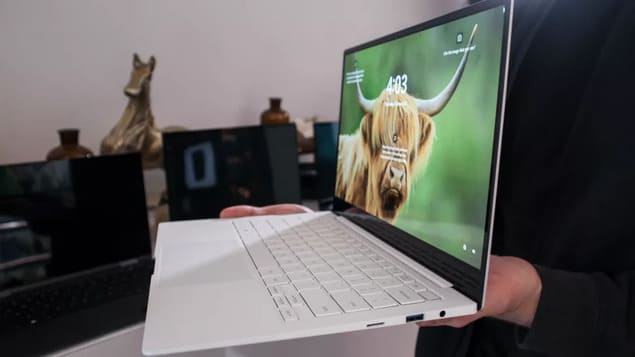 13,3-дюймовый Galaxy Book 2 Pro