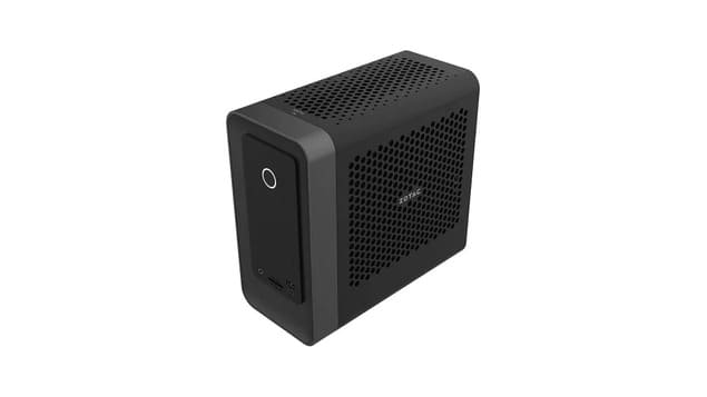 Компактный компьютер Zotac Magnus One