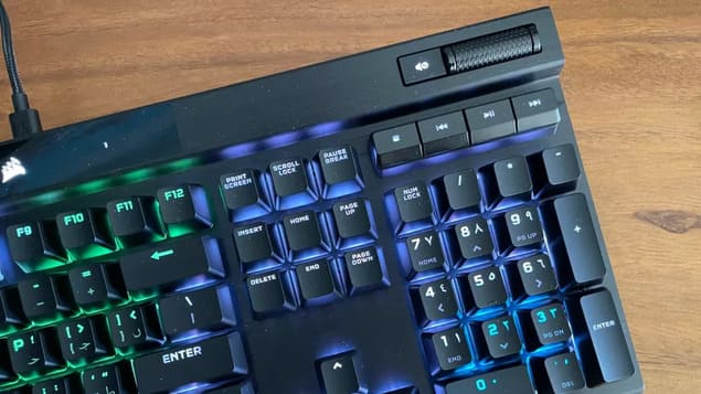 Игровая клавиатура Corsair