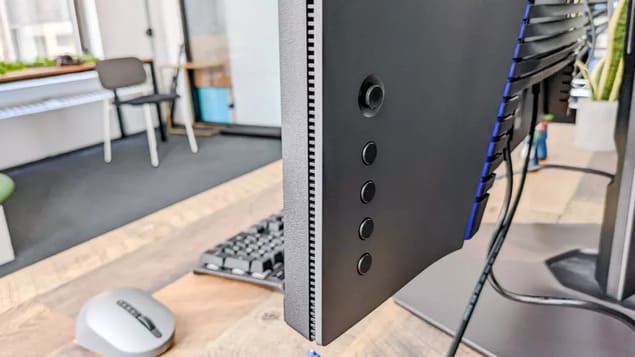 Порты Dell 32 4K UHD G3223Q