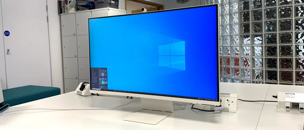 Обзор Samsung M8 Smart Monitor