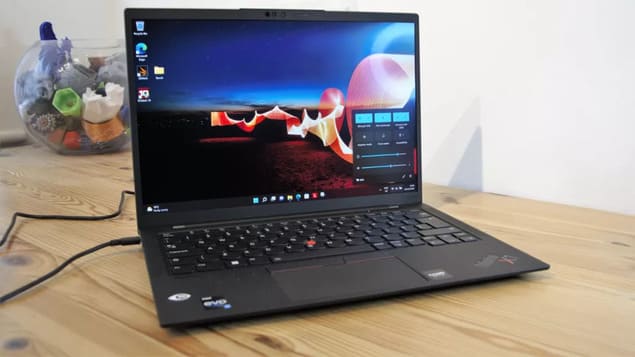 Ультрабук Lenovo ThinkPad X1 Carbon (Gen 10)