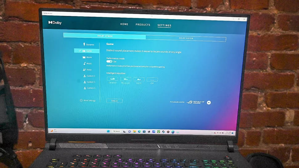 Экран Asus ROG Strix Scar 18