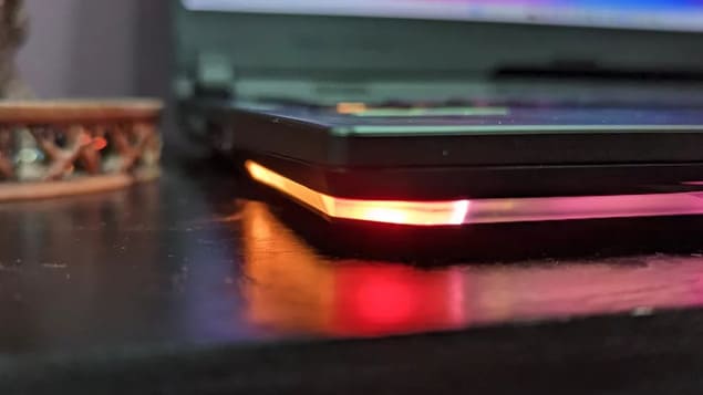 Подсветка Asus ROG Strix Scar 17