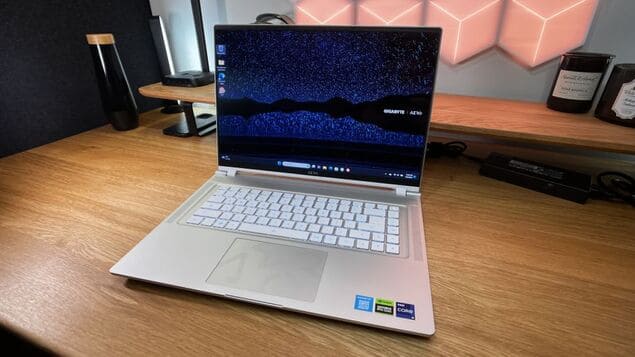 Ноутбук Gigabyte Aero 16 для редактирования фотографий