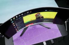 Гибкий монитор Corsair Xeneon Flex
