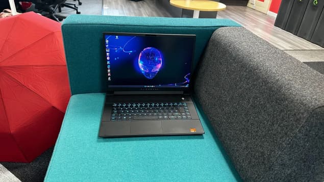 Иговой ноутбук Alienware
