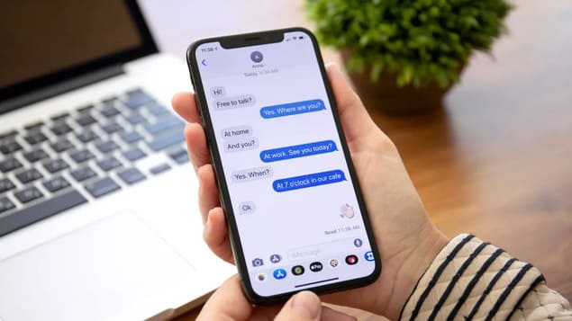 Обмен сообщениями на iOS