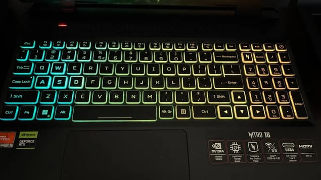 Подсветка клавиатуры Acer Nitro 16 AMD