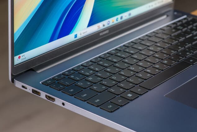 Порты Huawei MateBook D16 (2024)