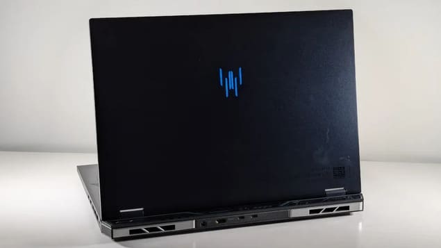 Acer Predator Helios Neo 18 (2024)