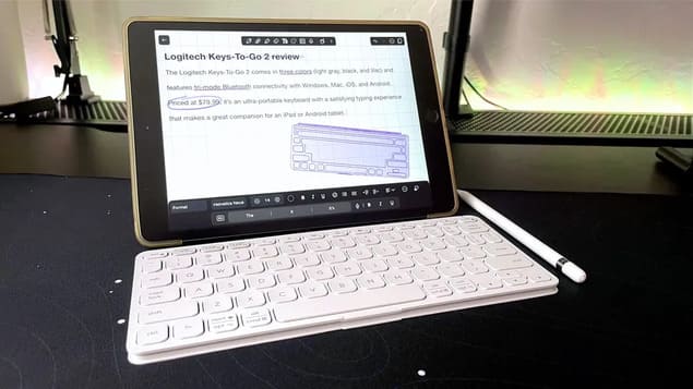 Клавиатура Logitech Keys-to-Go 2 с iPad