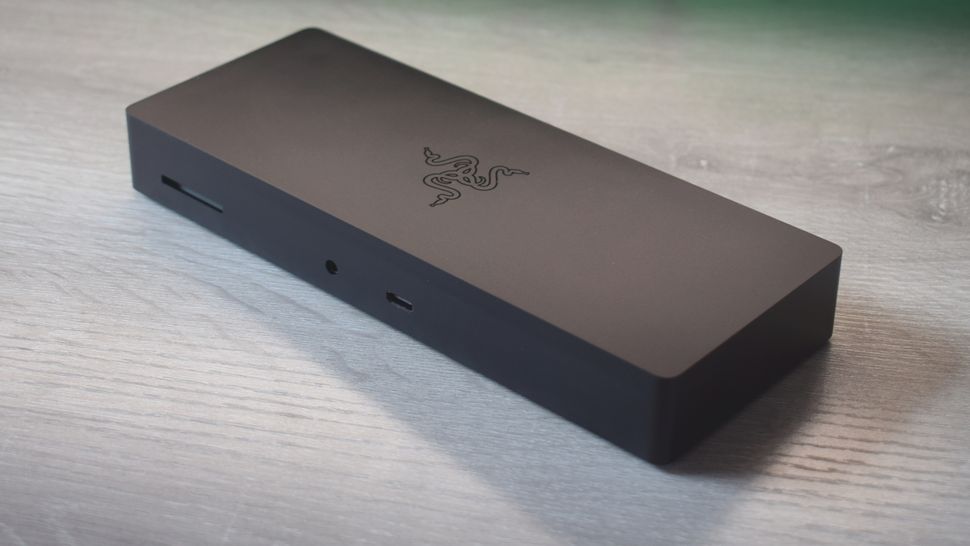 Передние порты Razer Dock Chroma