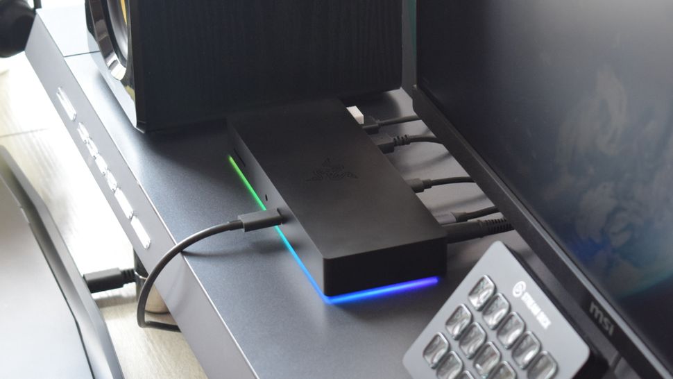 Передний хост-порт Razer Thunderbolt 4 Dock Chroma