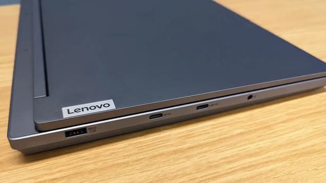 Порты левой стороны Lenovo Legion 5i (Gen 9)