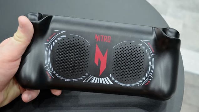 Нижняя панель Acer Nitro Blaze 7