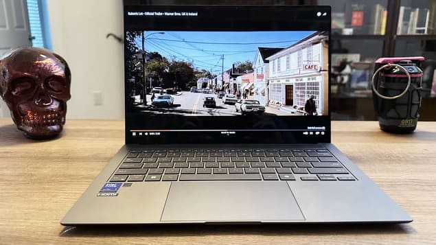 ASUS ZenBook S 14