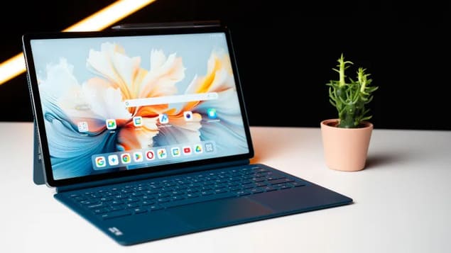 Lenovo Yoga Tab Plus - премиальный планшет Lenovo со стилусом и клавиатурой