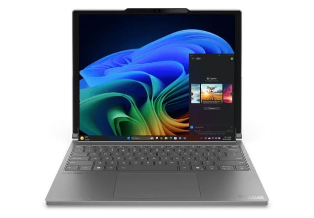 Гибкий экран ноутбука Lenovo в сложенном виде