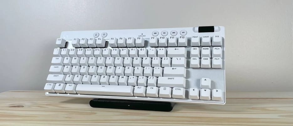 Обзор Logitech G Pro X TKL Rapid - HowTablet