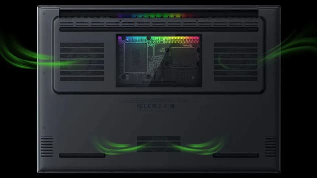 Охлаждение Razer Blade 18 (2025)