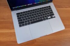 Клавиатура и тачпад MacBook Air 15 (M4, 2025)