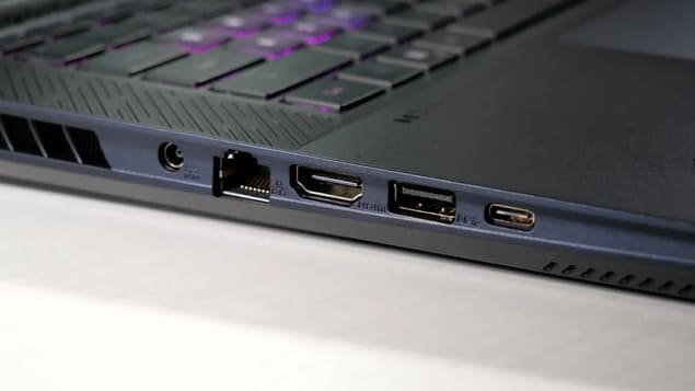 Порты Gigabyte Aorus Master 16 (2025)