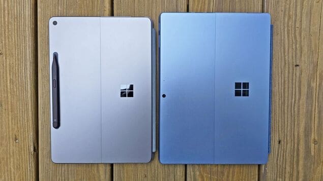 Surface Pro 12 (слева) и Surface Pro 11 (справа)