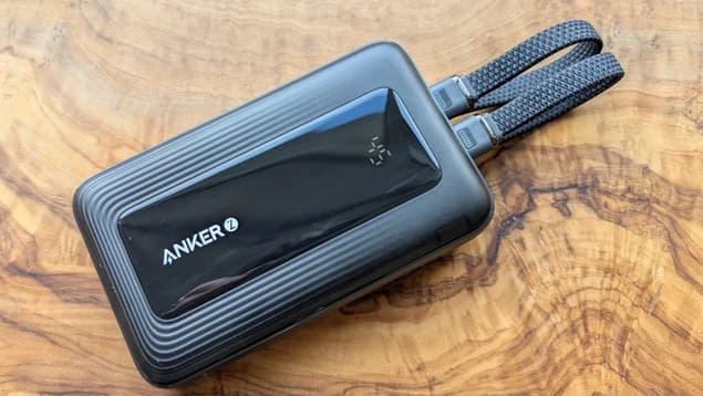 Лучший повербанк 2025 - Anker Zolo A1680