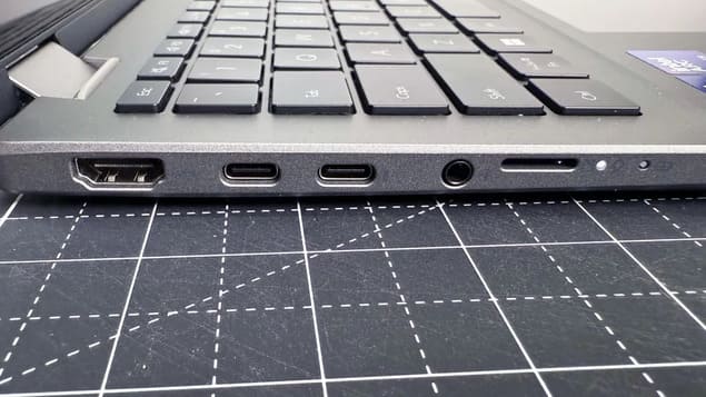Порты Asus Vivobook 16 Flip (TP3607)