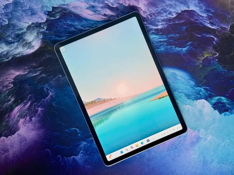 Планшет Microsoft Surface Pro 11 с OLED экраном на Windows
