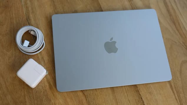 Apple MacBook Air 15 M4 2025 большой экран ноутбук для учёбы