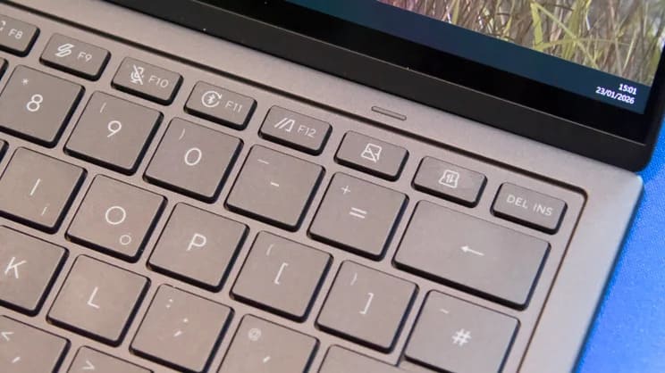 Съемная Bluetooth-клавиатура Asus Zenbook Duo (2026)