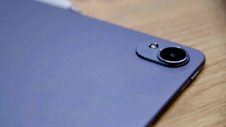 Основная камера Huawei MatePad 11.5 S (2026), крупный план