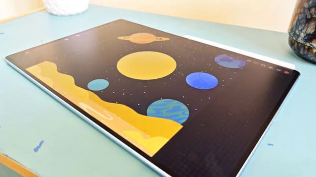 Huawei MatePad Pro Max 2026 в приложении GoPaint для рисования