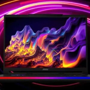 Игровой ноутбук MSI с узкими рамками экрана и логотипом на нижней панели
