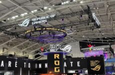 Стенд ASUS ROG на Computex с юбилейным оформлением к 20-летию бренда