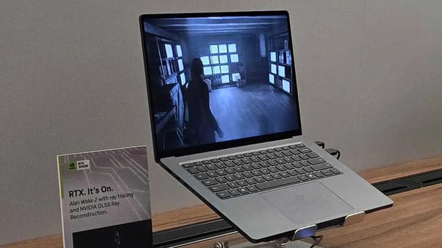 Microsoft Surface Laptop Ultra на Nvidia RTX Spark с запущенной Alan Wake 2