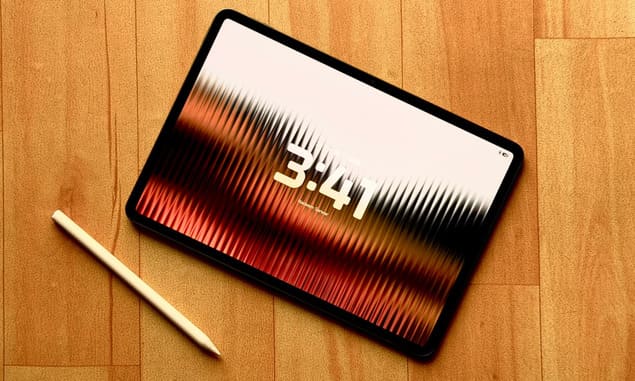 Xiaomi Pad 8 Pro со стилусом на экране блокировки