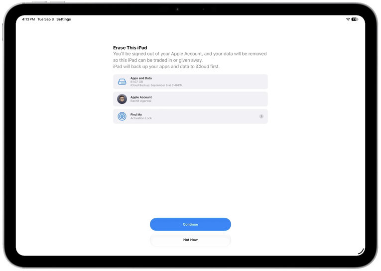Экран подтверждения Erase This iPad в настройках: данные, учётная запись Apple, блокировка активации и кнопка Continue – заводской сброс